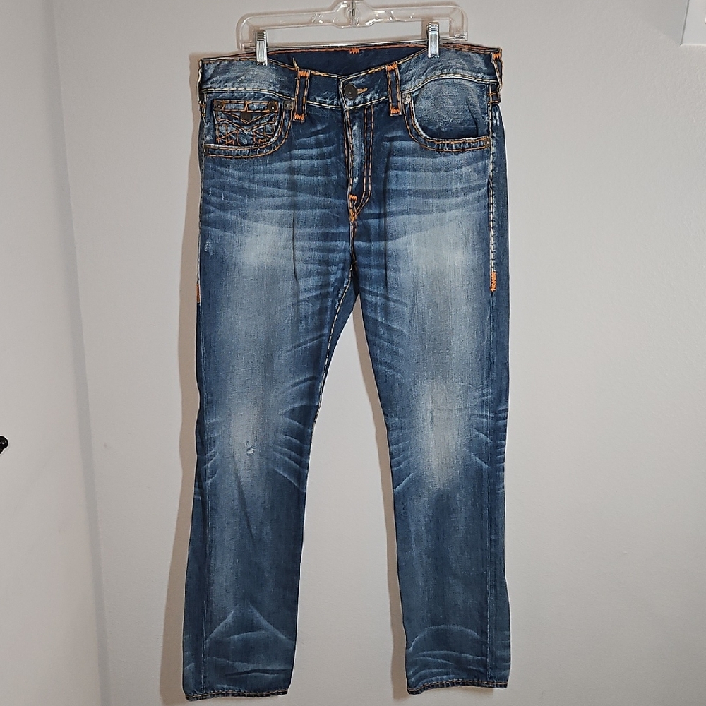 True Religion Size 38 'RICKY' Straight Leg Relaxws Fit
